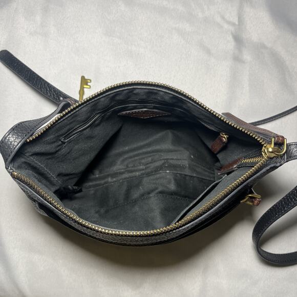 FOSSIL Black Pebbled LEATHER Multi Pocket Crossbody Shoulder Bag Purse Classic - Picture 7 of 15